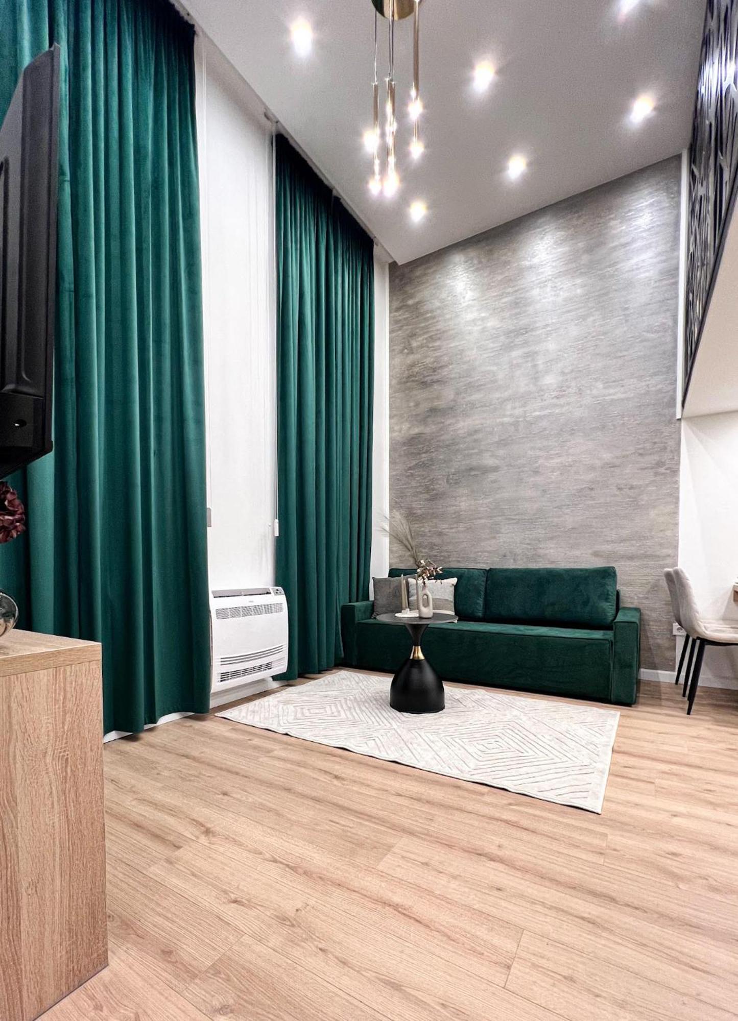 Opera Z39 Suite Budapest Esterno foto