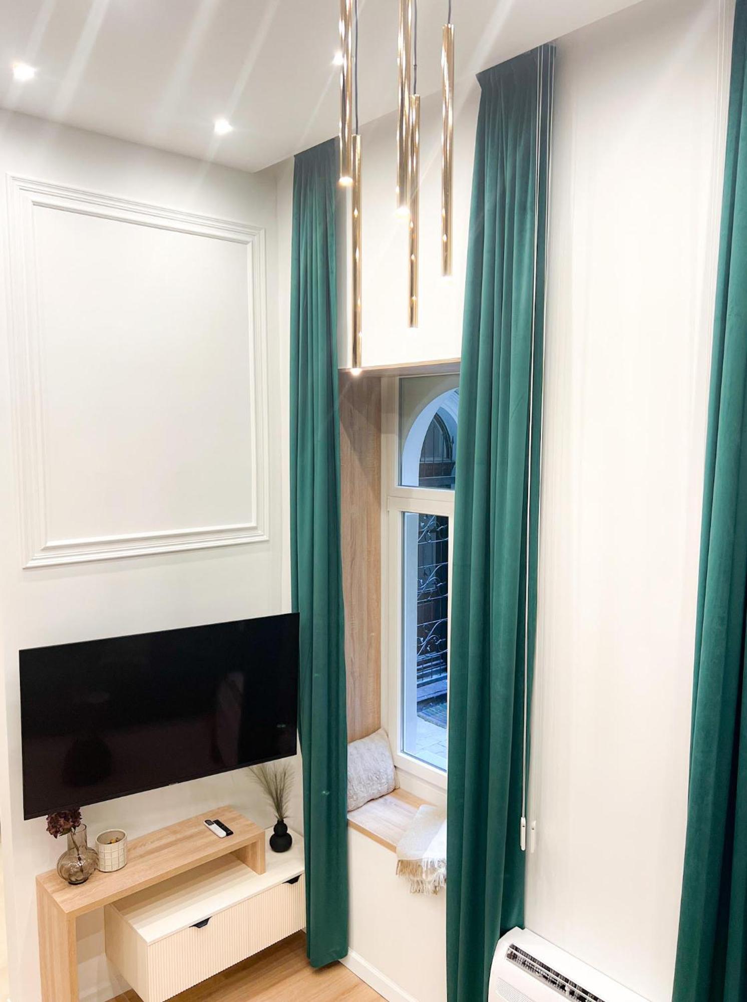 Opera Z39 Suite Budapest Esterno foto